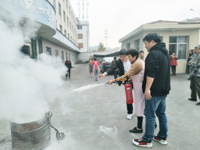 公司組織開(kāi)展消防演練活動(dòng)，提高員工消防安全意識(shí)